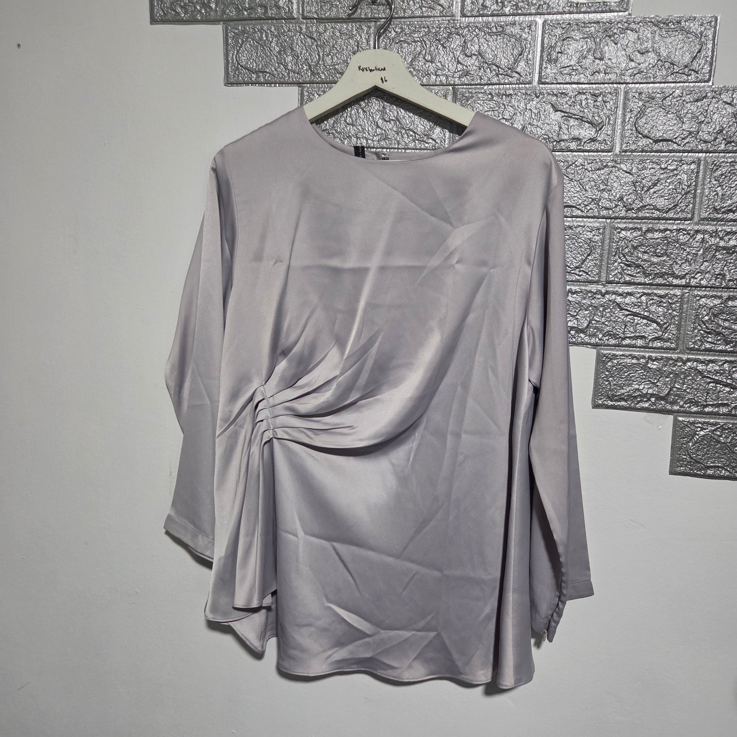 Assorted Apparels (BNWT / BNNT / PL)