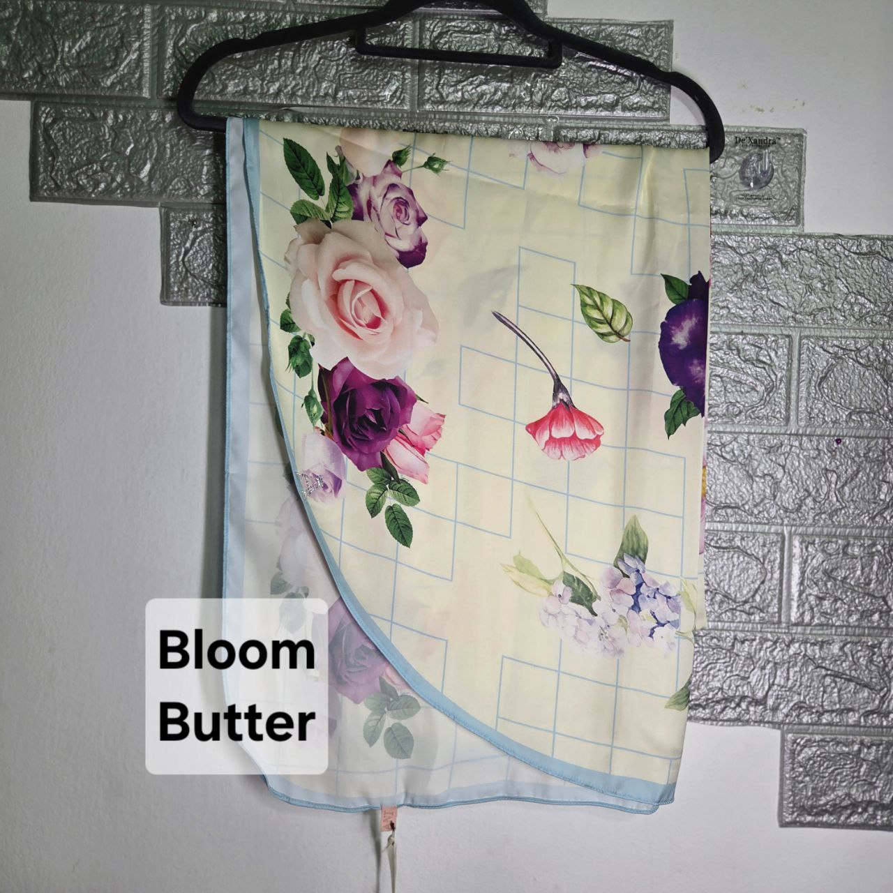 Ariani Printed Long Shawl (Diamond)