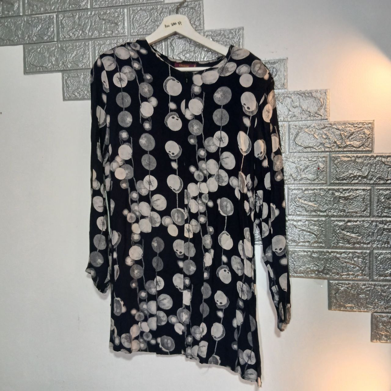 Assorted Apparels (BNWT / BNNT / PL)