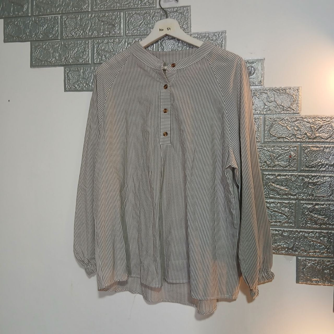 Assorted Apparels (BNWT / BNNT / PL)