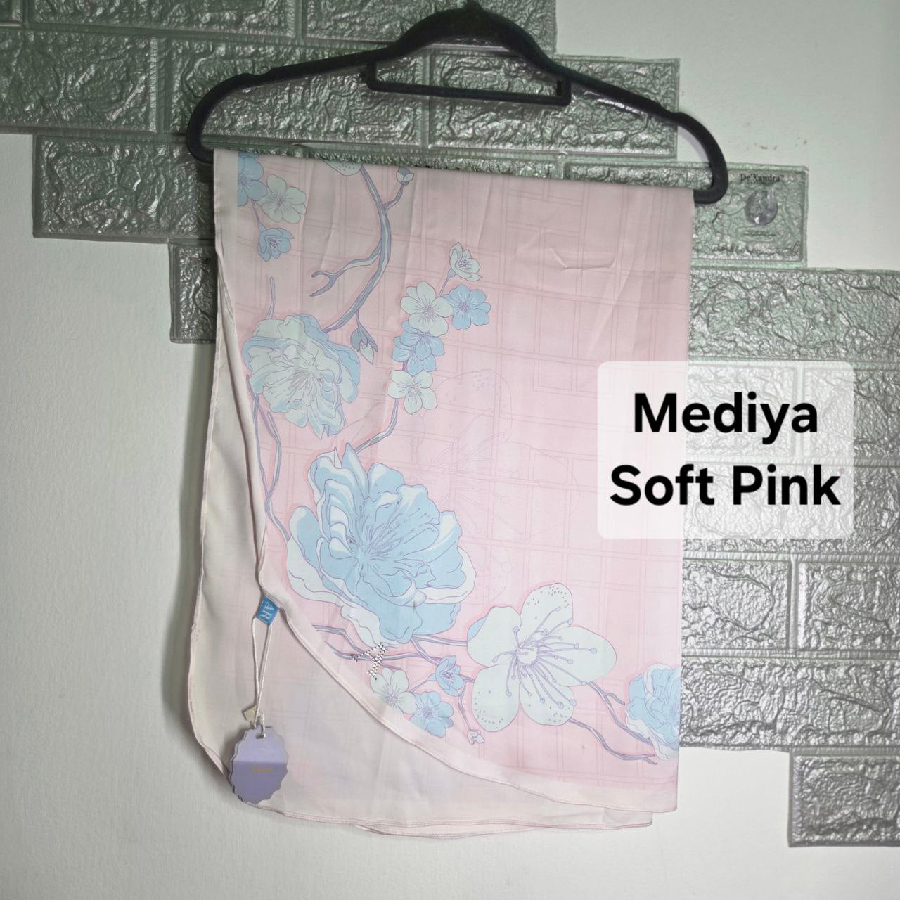 Ariani Printed Long Shawl (Diamond)